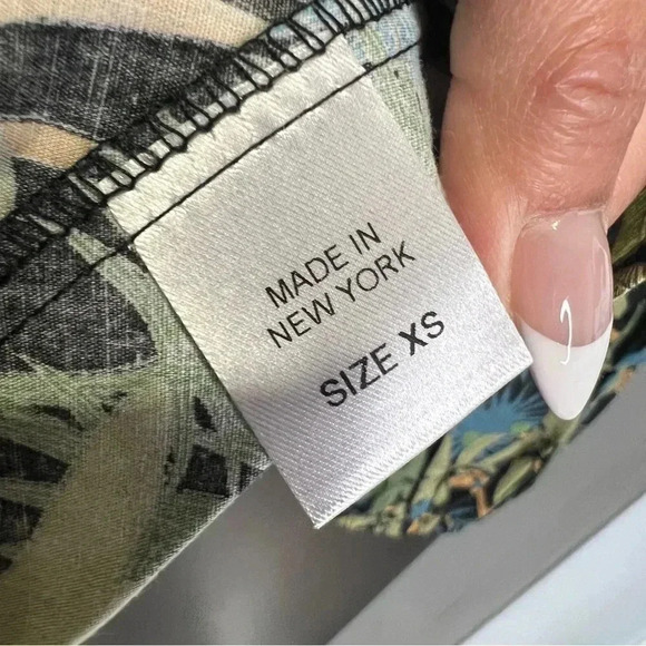 REVOLVE x Petersyn Lily Off the Shoulder Tropical Print Cotton Top Size XS - Picture 11 of 12